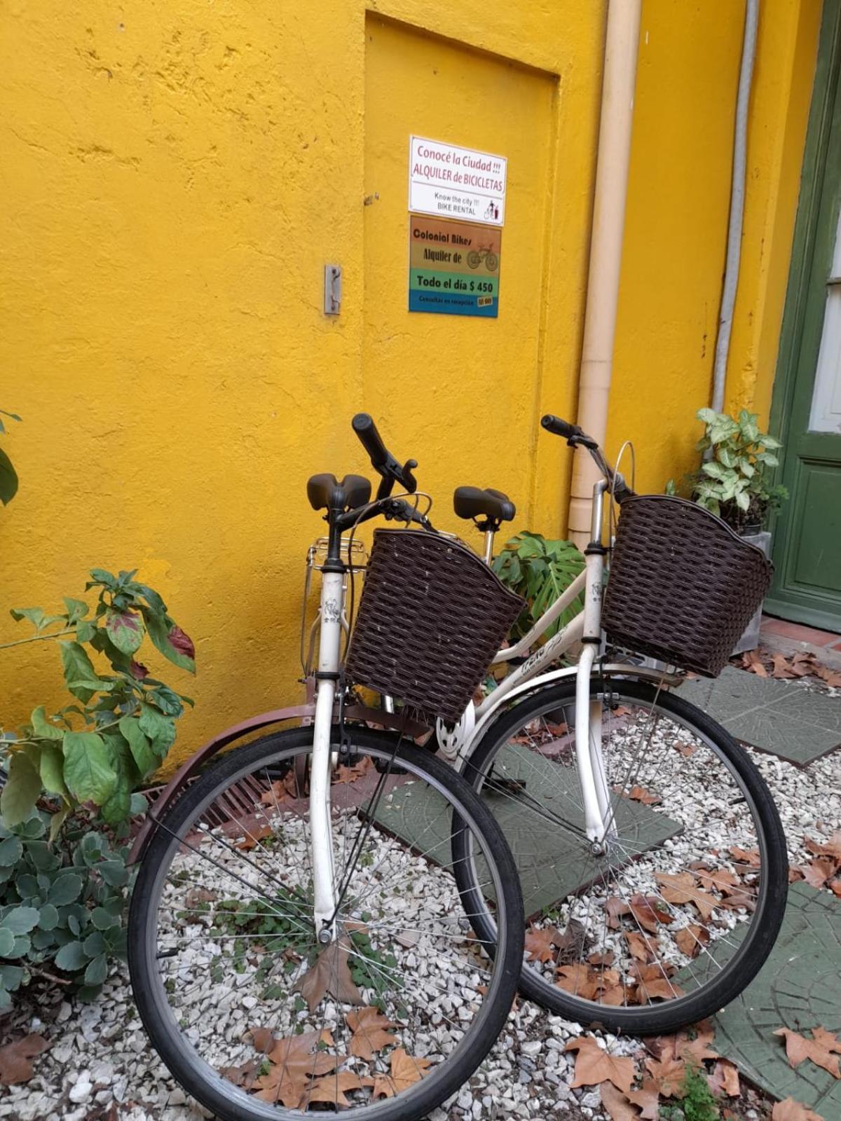 Casa Calma Hostel Colonia del Sacramento Exterior foto
